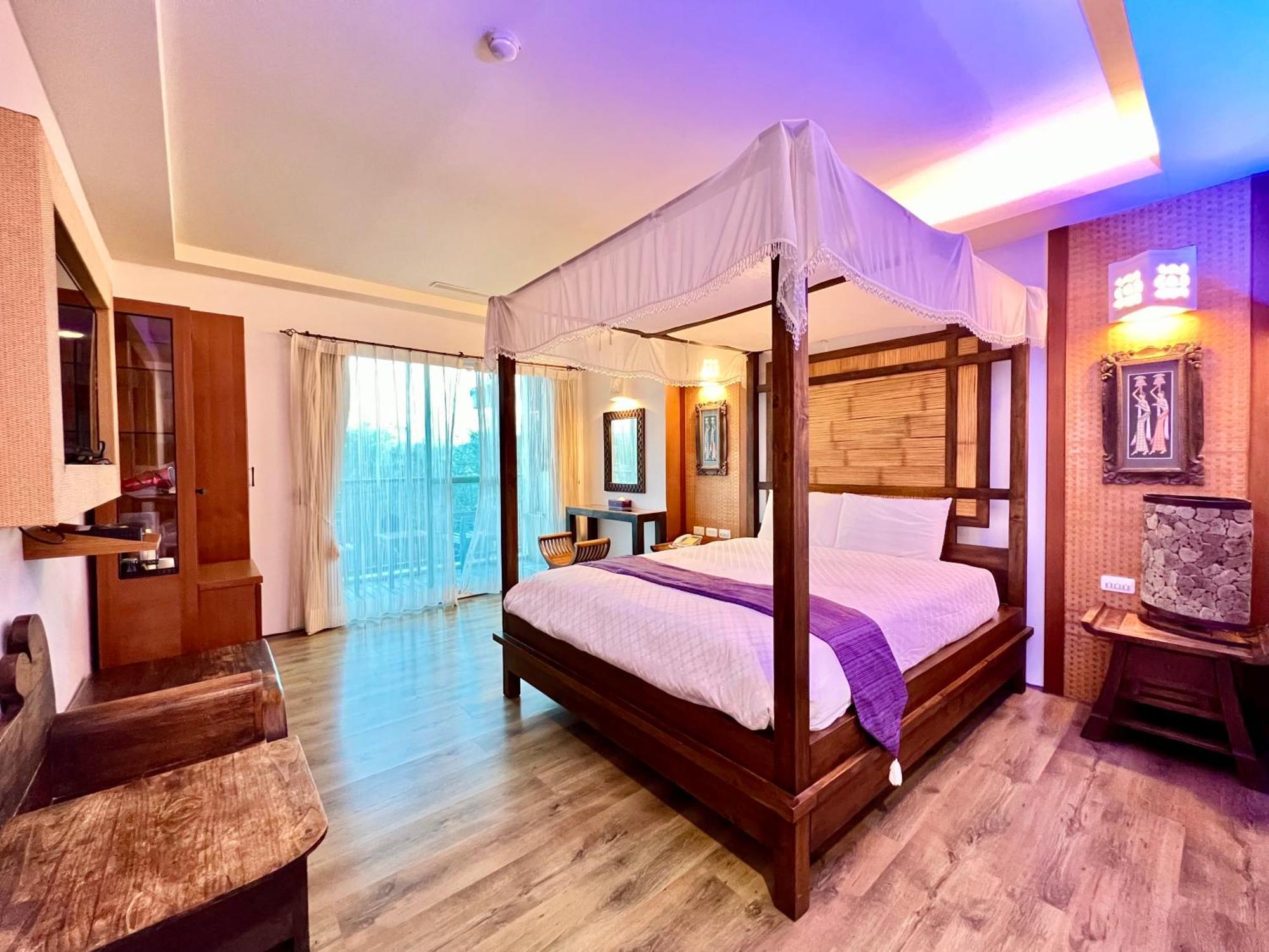 Seasons Bali Fashion Inn Kenting Exterior foto