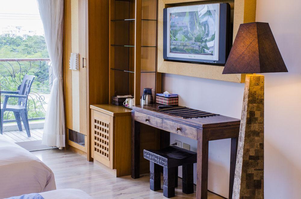 Seasons Bali Fashion Inn Kenting Exterior foto