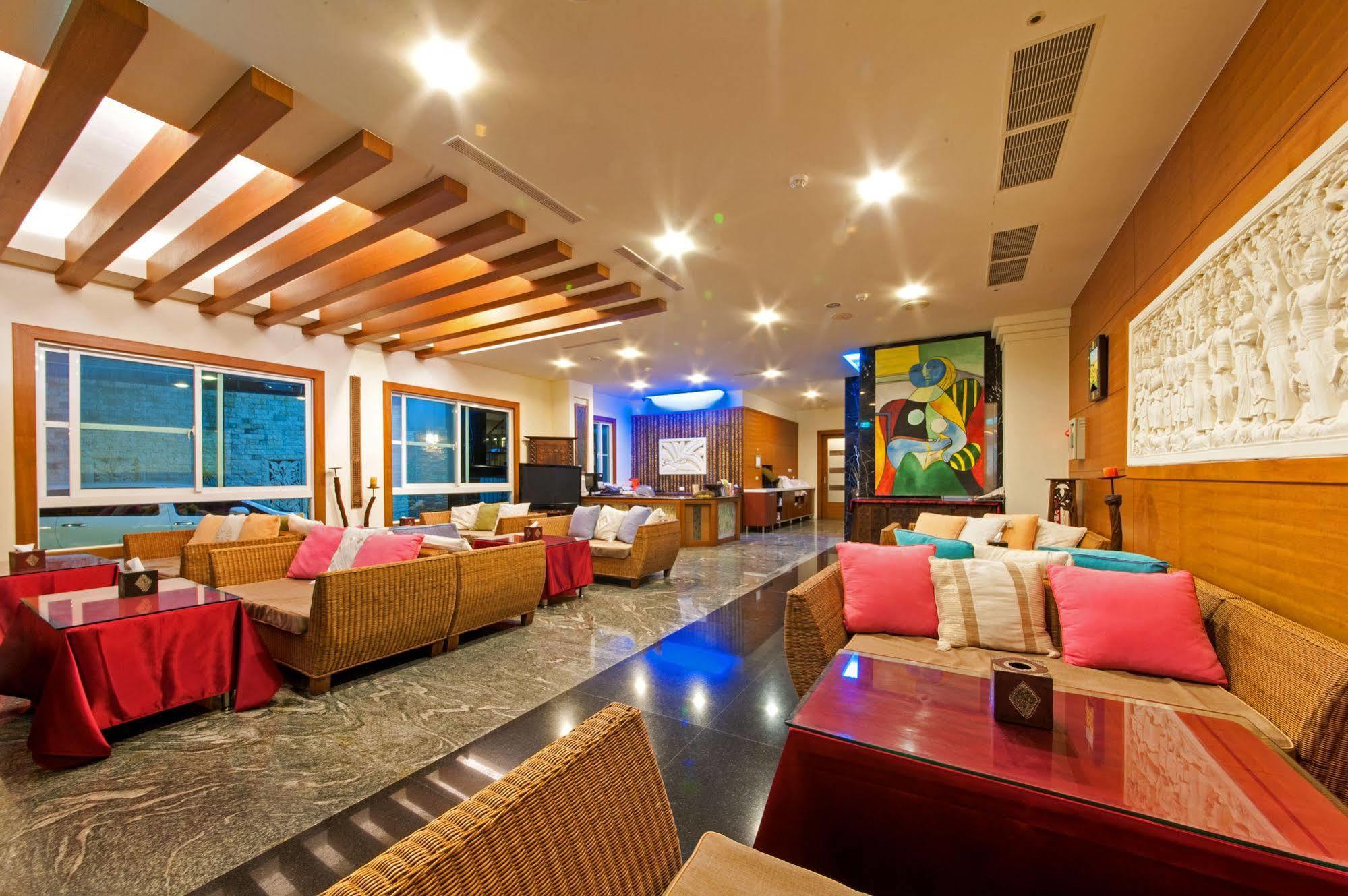 Seasons Bali Fashion Inn Kenting Exterior foto